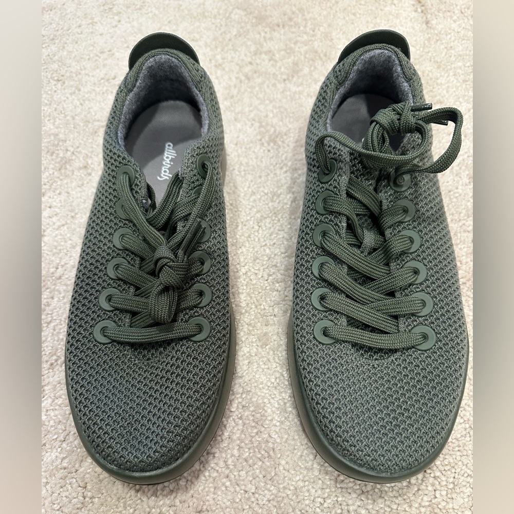 Women’s Allbirds Olive Green Tree Piper Sneakers size 8 NEW